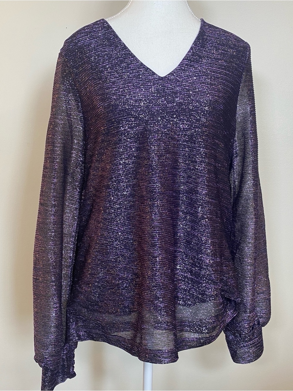 Chico’s • NWT $109 • Purple Elixir Metallic Foiled Knit Top • Size 1 (Medium)